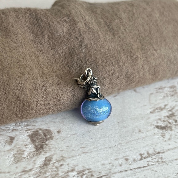 James Avery - Picture 2 of 5